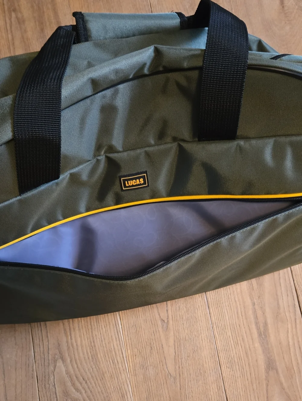 Lucas travel bag